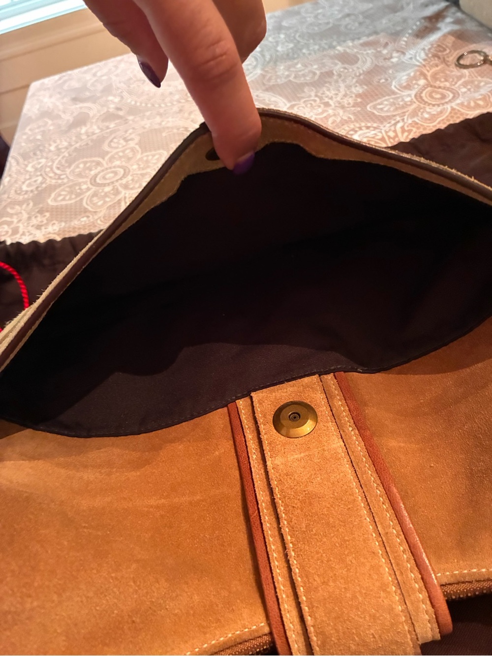 Vintage Coach Suede Hobo Bag in Tan with Burgundy Strap + Coach Suede Care Kit - Picture 6 of 14